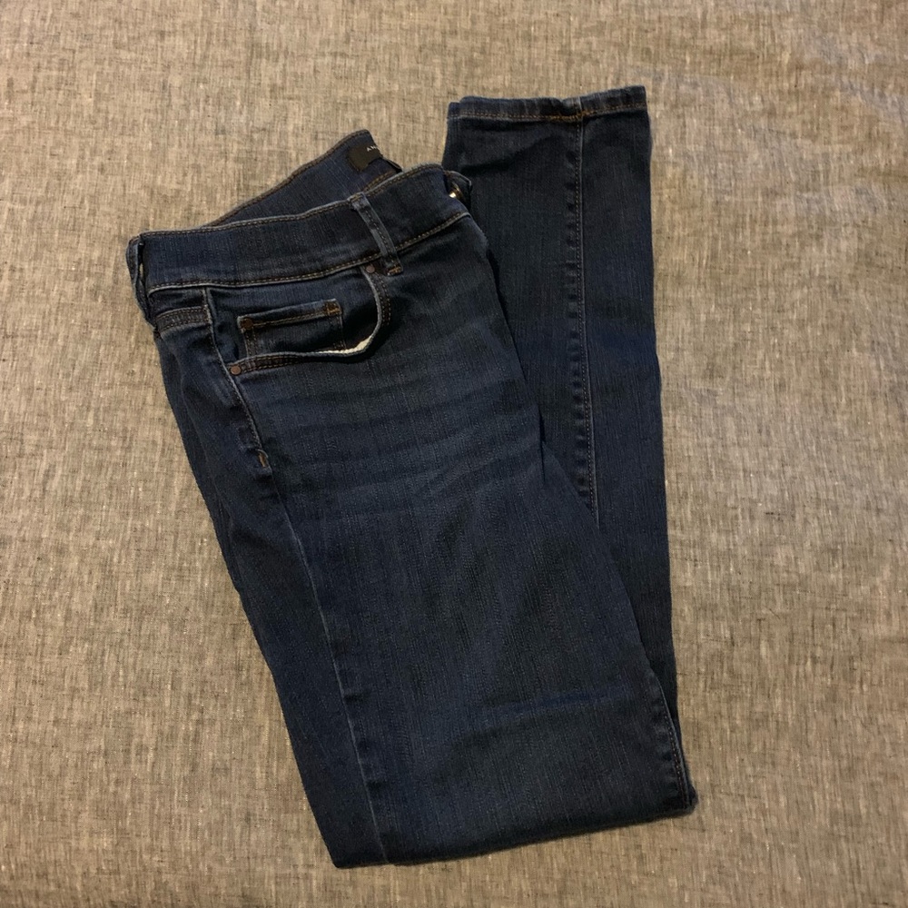 Ann Taylor Skinny Jeans in 6P